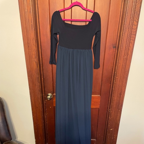 Navy Blue MATERNITY photo shoot dress - Picture 4 of 4